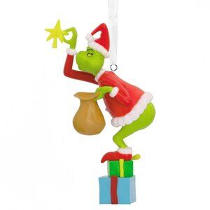 NWT Hallmark The Grinch Ornament